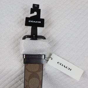 NWT Coach Reversible Belt, Tan/Charcoal. 42”